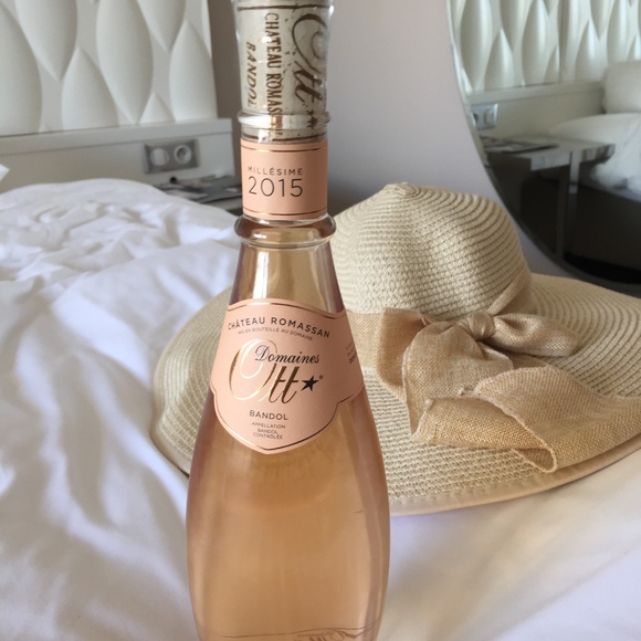 Meet your Posher, Mary - Picture 2 of 3